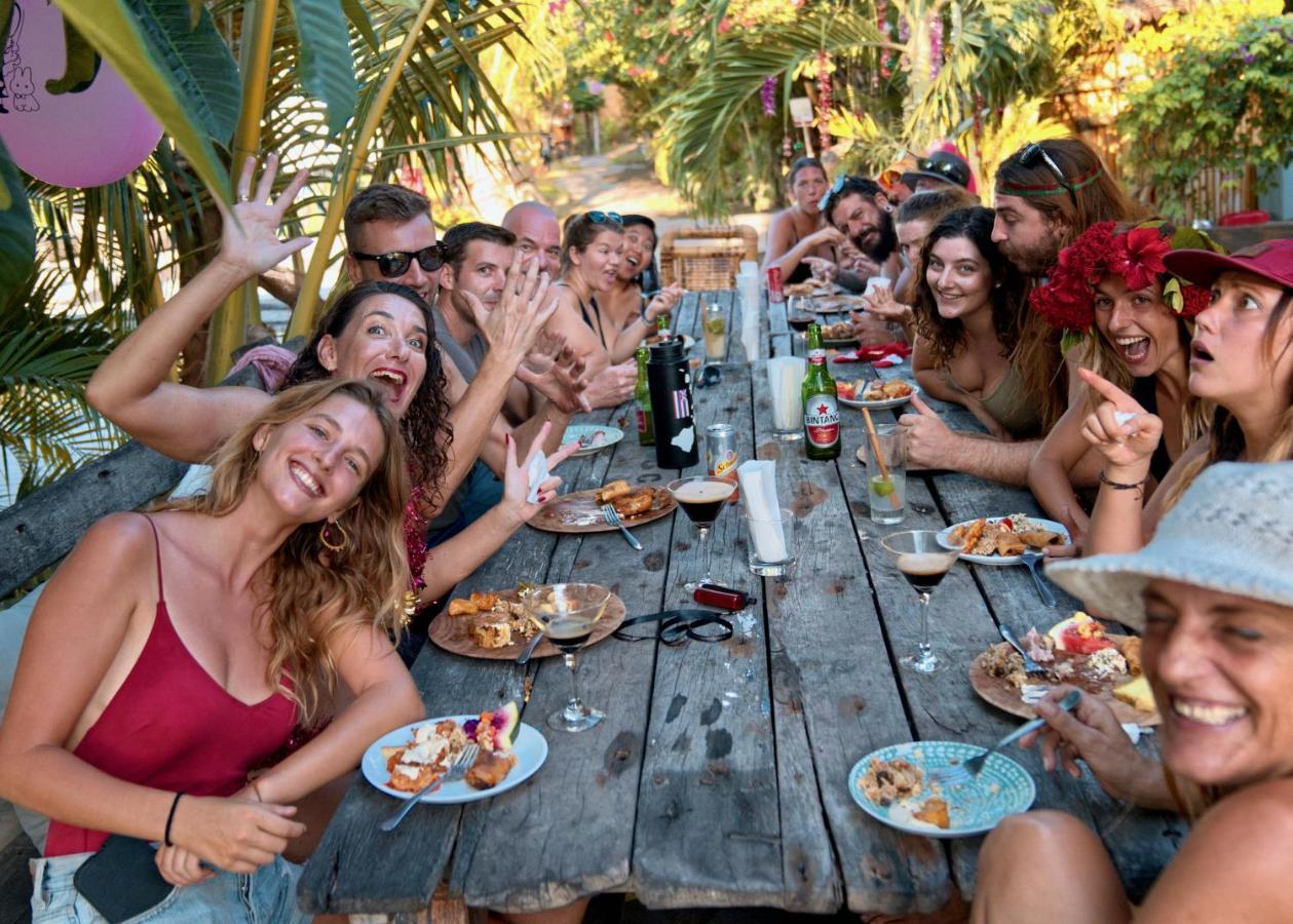Begadang Hotel Gili Air Luaran gambar