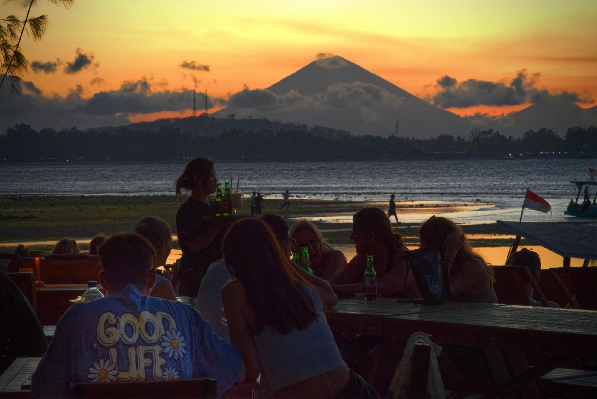 Begadang Hotel Gili Air Luaran gambar