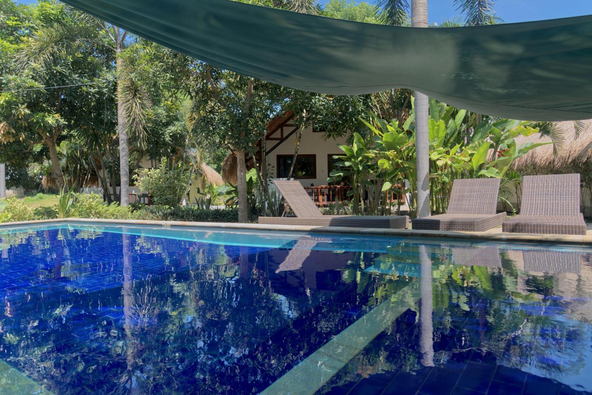 Begadang Hotel Gili Air Bilik gambar